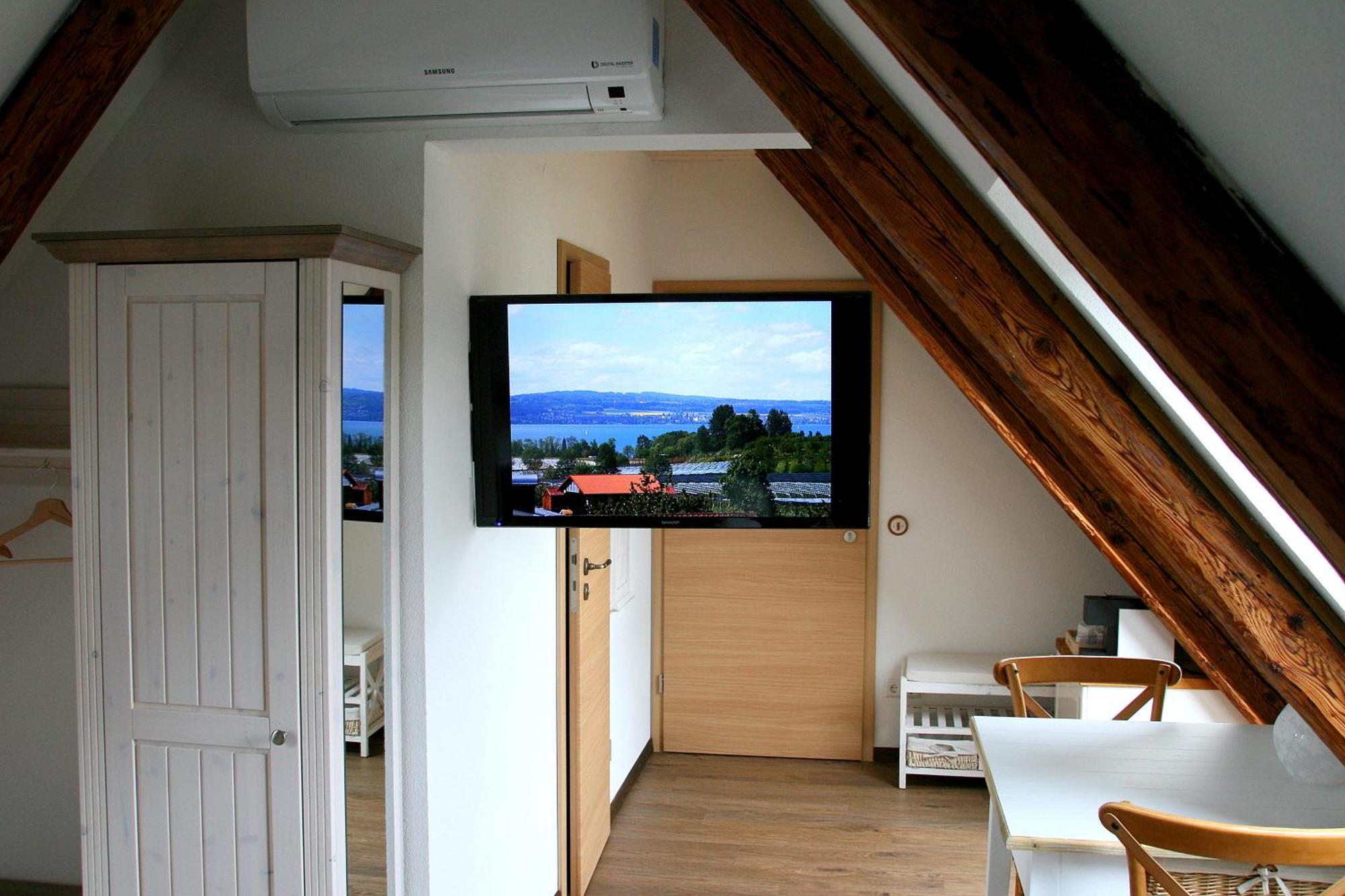 Waldvogel Ferienzimmer Klimatisiert Immenstaad am Bodensee Exterior photo